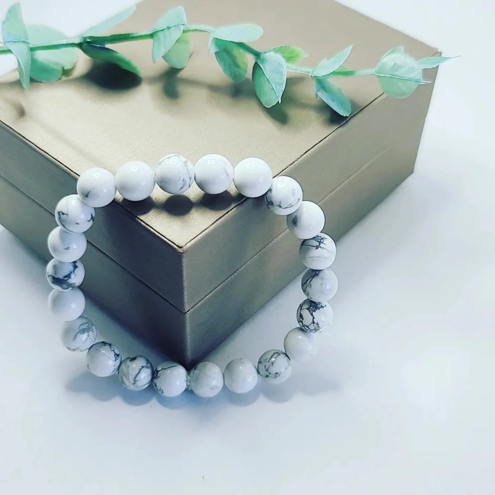 Howlite bracelet - Picture 3 of 3